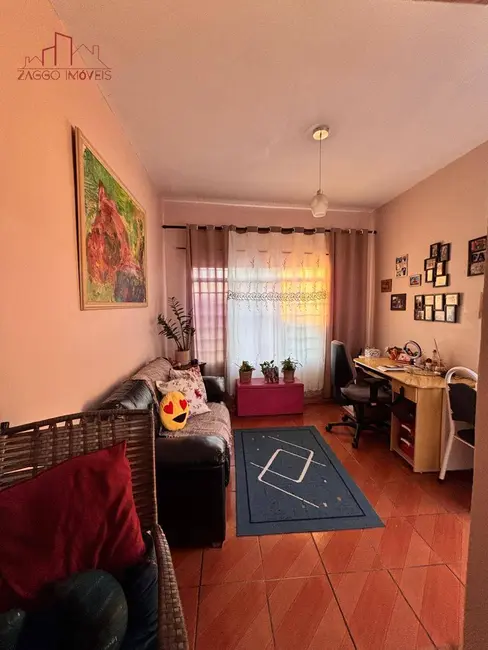 Foto 2 de Casa com 3 quartos à venda, 125m2 em Jardim das Palmeiras, São Paulo - SP