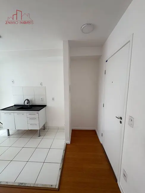 Foto 5 de Apartamento com 2 quartos para alugar, 41m2 em Parque Arariba, São Paulo - SP