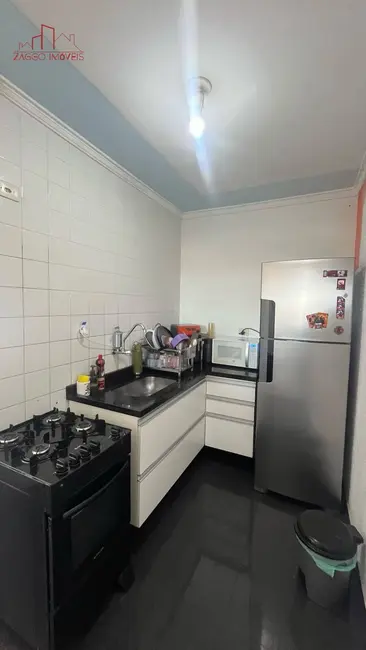 Foto 3 de Apartamento com 2 quartos para alugar, 52m2 em Jardim Amália, São Paulo - SP