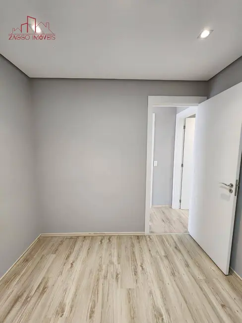 Foto 3 de Apartamento com 2 quartos à venda, 60m2 em Chácara Agrindus, Taboao Da Serra - SP