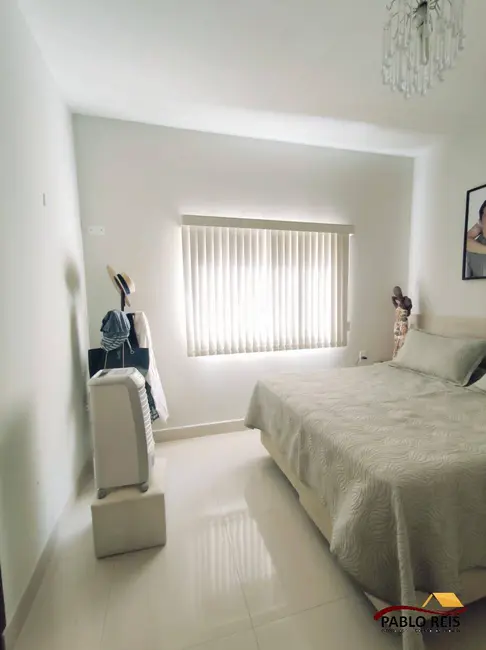 Casa com 3 quartos à venda, 360m2 em Monte Carmelo - MG - imagem 6 Foto 6 de Casa com 3 quartos à venda, 360m2 em Monte Carmelo - MG