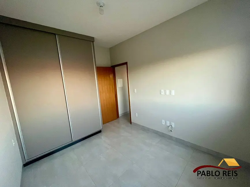 Foto 7 de Loft / Flat com 1 quarto para alugar em Monte Carmelo - MG