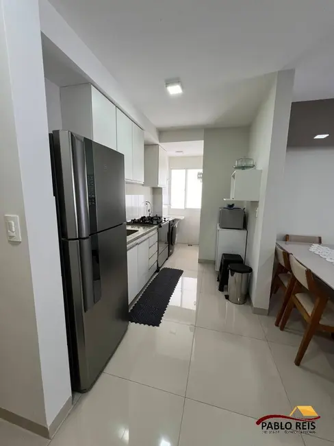 Foto 2 de Apartamento com 2 quartos à venda, 69m2 em Monte Carmelo - MG