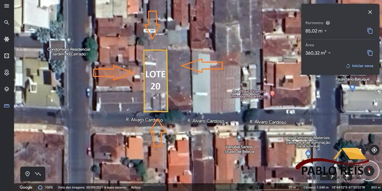 Foto 1 de Terreno / Lote à venda, 360m2 em Monte Carmelo - MG
