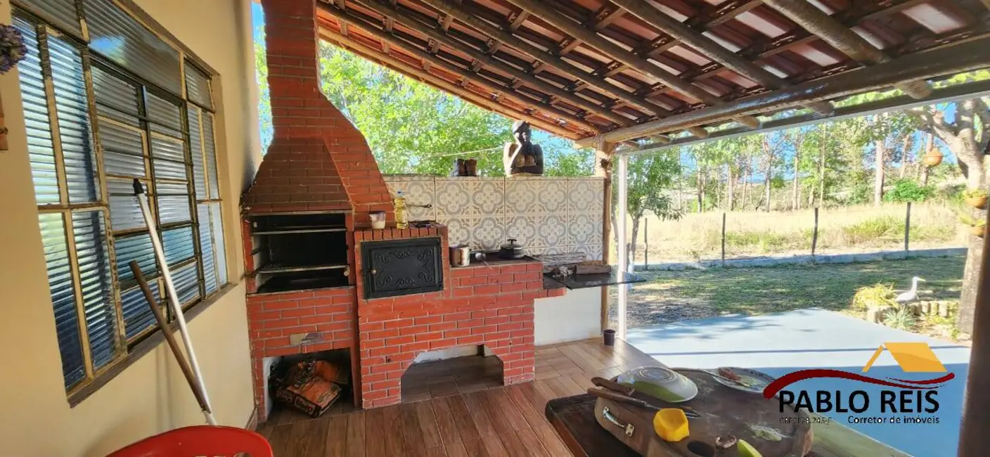 Chácara com 3 quartos à venda, 290m2 em Monte Carmelo - MG - imagem 4 Foto 4 de Chácara com 3 quartos à venda, 290m2 em Monte Carmelo - MG