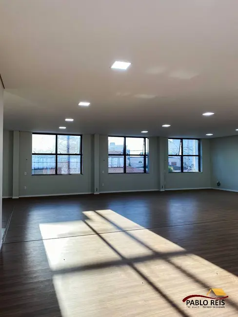 Foto 5 de Sala Comercial para alugar, 250m2 em Centro, Monte Carmelo - MG