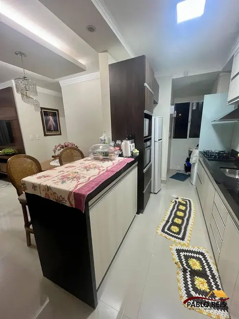 Foto 2 de Apartamento com 2 quartos à venda em Monte Carmelo - MG