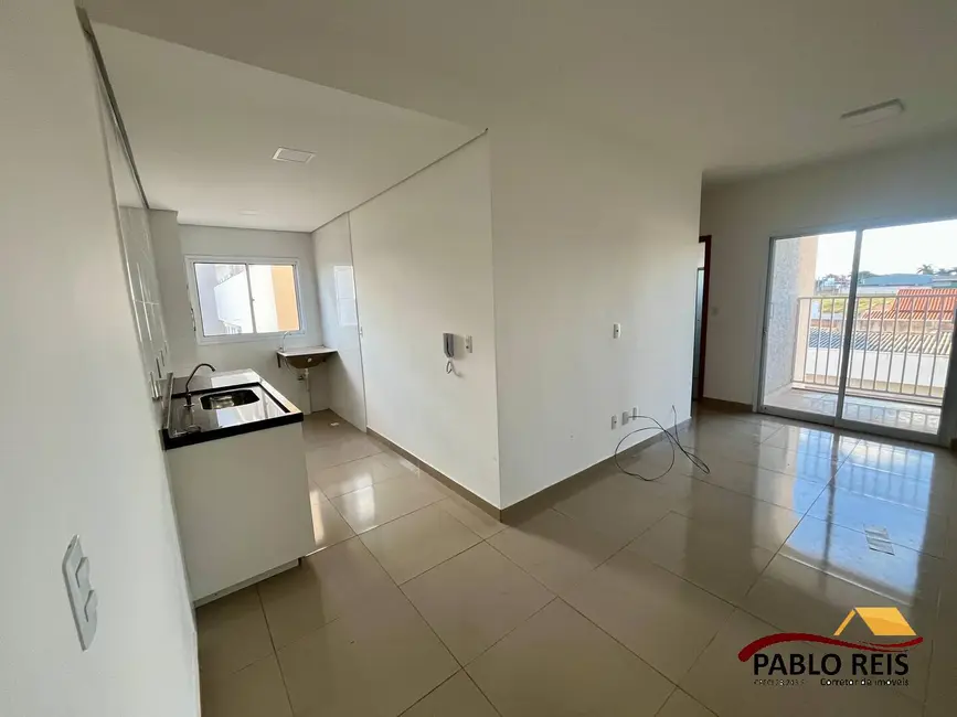 Apartamento com 2 quartos à venda em Monte Carmelo - MG - imagem 3 Foto 3 de Apartamento com 2 quartos à venda em Monte Carmelo - MG