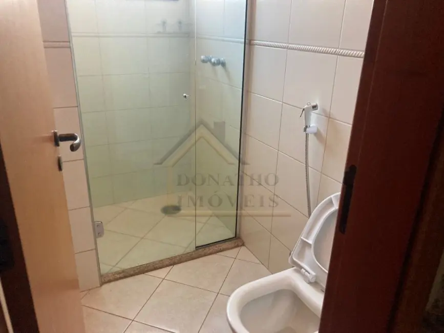 Apartamento com 3 quartos para alugar, 157m2 em Centro, Ribeirao Preto - SP - imagem 9 Foto 9 de Apartamento com 3 quartos para alugar, 157m2 em Centro, Ribeirao Preto - SP