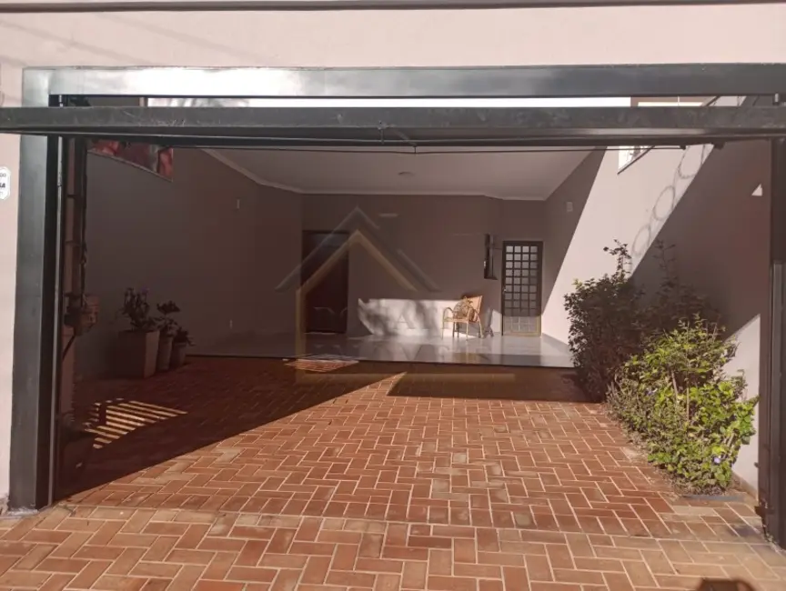 Foto 2 de Casa com 3 quartos à venda, 200m2 em Ribeirao Preto - SP
