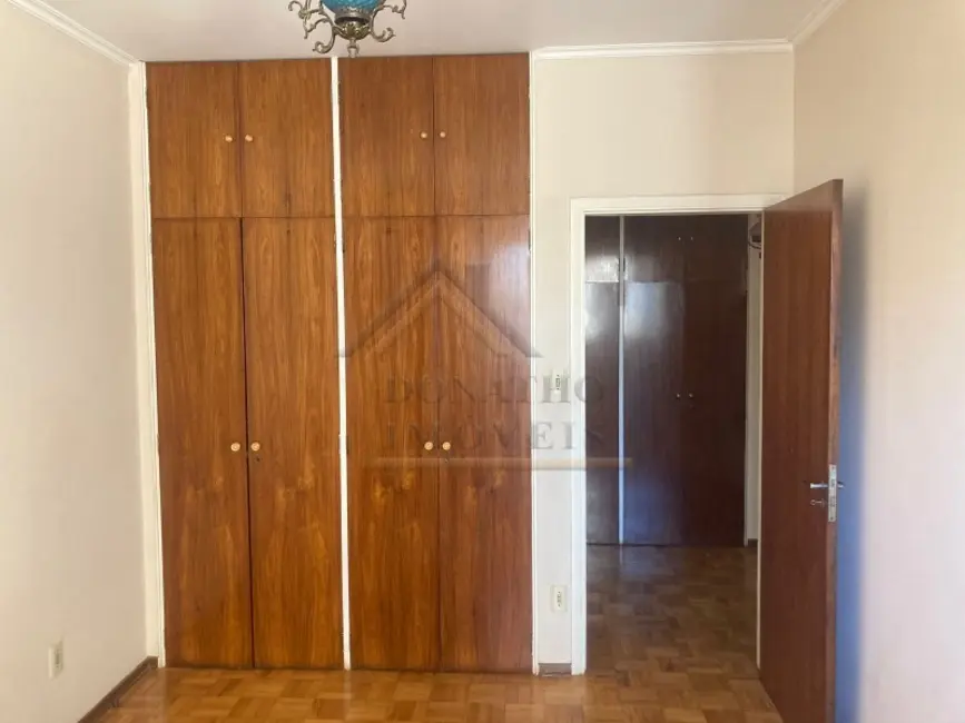 Apartamento com 3 quartos à venda, 172m2 em Centro, Ribeirao Preto - SP - imagem 9 Foto 9 de Apartamento com 3 quartos à venda, 172m2 em Centro, Ribeirao Preto - SP