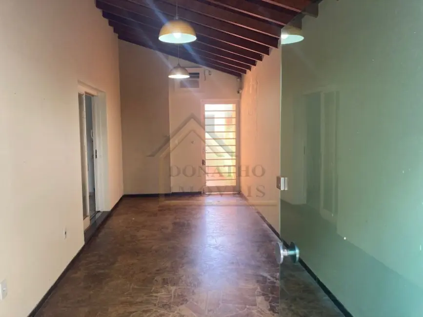 Casa com 2 quartos para alugar, 160m2 em Jardim América, Ribeirao Preto - SP - imagem 2 Foto 2 de Casa com 2 quartos para alugar, 160m2 em Jardim América, Ribeirao Preto - SP