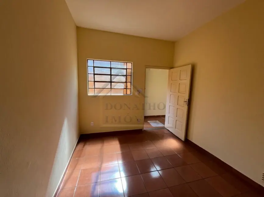 Casa com 3 quartos à venda, 200m2 em Vila Seixas, Ribeirao Preto - SP - imagem 8 Foto 8 de Casa com 3 quartos à venda, 200m2 em Vila Seixas, Ribeirao Preto - SP