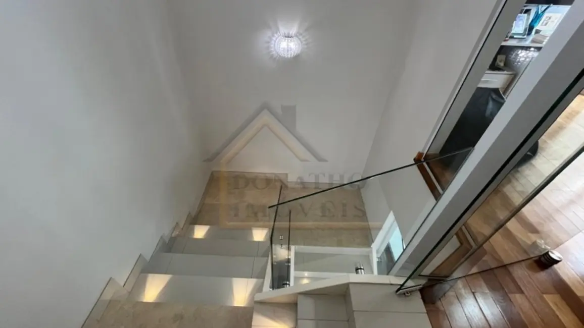 Apartamento com 4 quartos para alugar, 298m2 em Jardim Irajá, Ribeirao Preto - SP - imagem 8 Foto 8 de Apartamento com 4 quartos para alugar, 298m2 em Jardim Irajá, Ribeirao Preto - SP