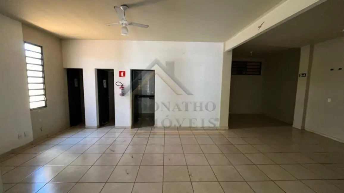 Sala Comercial com 4 quartos para alugar, 240m2 em Campos Elíseos, Ribeirao Preto - SP - imagem 6 Foto 6 de Sala Comercial com 4 quartos para alugar, 240m2 em Campos Elíseos, Ribeirao Preto - SP