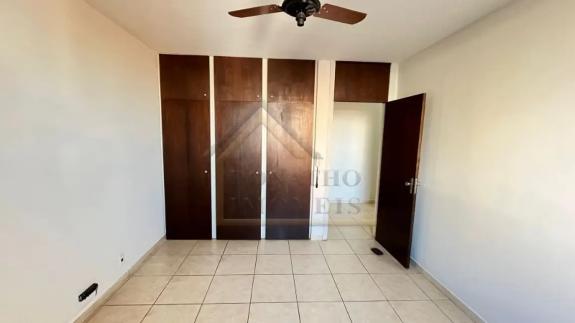 Foto 9 de Apartamento com 3 quartos para alugar, 216m2 em Centro, Ribeirao Preto - SP