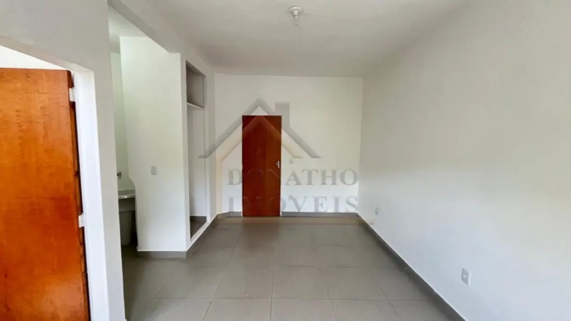 Kitnet com 1 quarto para alugar, 35m2 em Vila Seixas, Ribeirao Preto - SP - imagem 2 Foto 2 de Kitnet com 1 quarto para alugar, 35m2 em Vila Seixas, Ribeirao Preto - SP