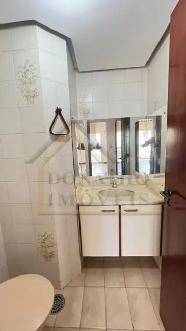 Apartamento com 3 quartos para alugar, 167m2 em Centro, Ribeirao Preto - SP - imagem 9 Foto 9 de Apartamento com 3 quartos para alugar, 167m2 em Centro, Ribeirao Preto - SP