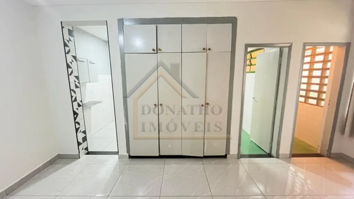 Foto 3 de Kitnet com 1 quarto para alugar, 33m2 em Centro, Ribeirao Preto - SP