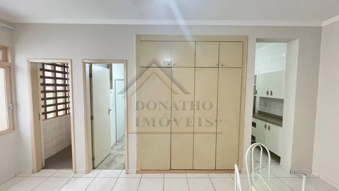 Foto 3 de Kitnet com 1 quarto para alugar, 33m2 em Centro, Ribeirao Preto - SP