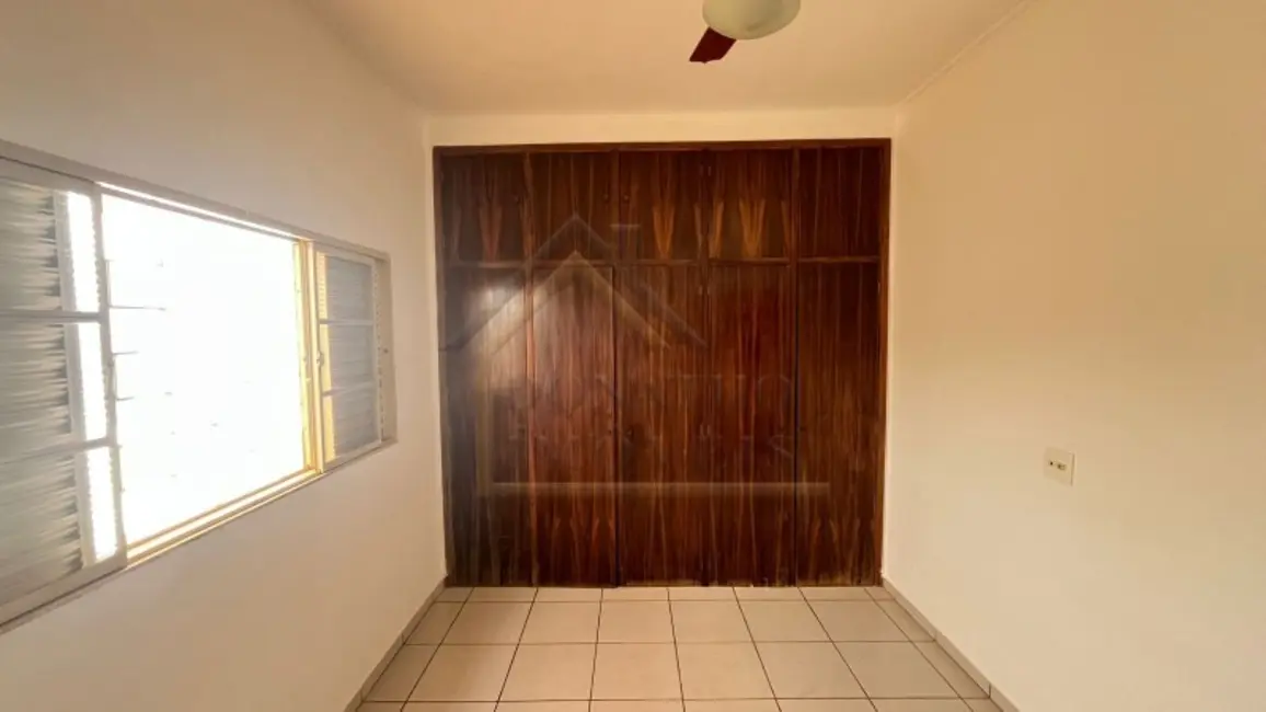 Foto 8 de Casa com 3 quartos para alugar, 111m2 em Jardim Palma Travassos, Ribeirao Preto - SP