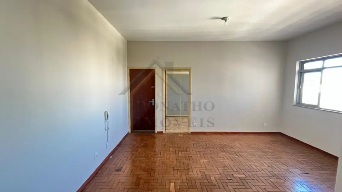 Apartamento com 3 quartos para alugar, 113m2 em Centro, Ribeirao Preto - SP - imagem 4 Foto 4 de Apartamento com 3 quartos para alugar, 113m2 em Centro, Ribeirao Preto - SP