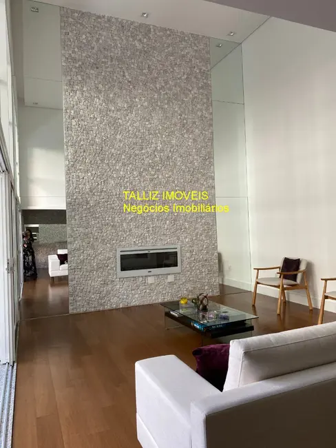 Foto 1 de Apartamento com 3 quartos à venda, 238m2 em São Paulo - SP