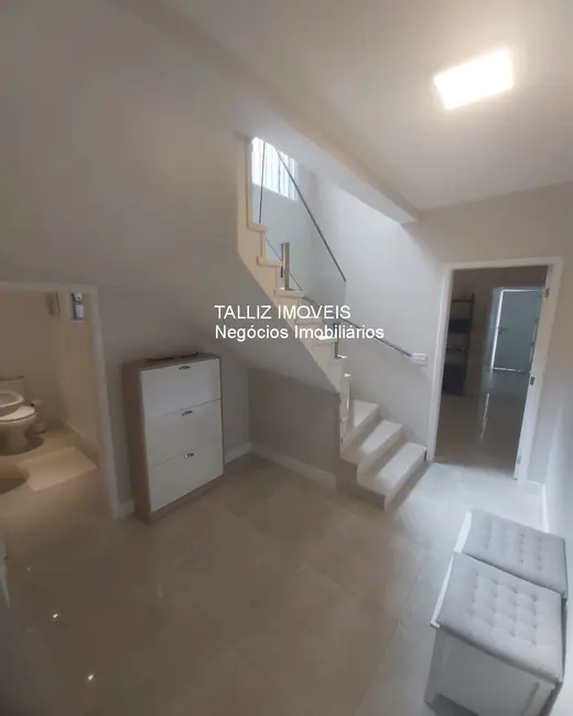 Foto 3 de Casa com 3 quartos à venda, 250m2 em Campo Belo, São Paulo - SP