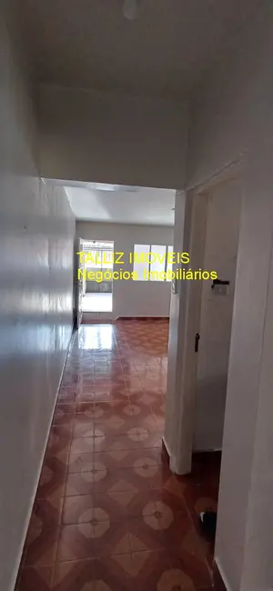 Casa com 2 quartos para alugar, 180m2 em Jardim São Luís, São Paulo - SP - imagem 8 Foto 8 de Casa com 2 quartos para alugar, 180m2 em Jardim São Luís, São Paulo - SP