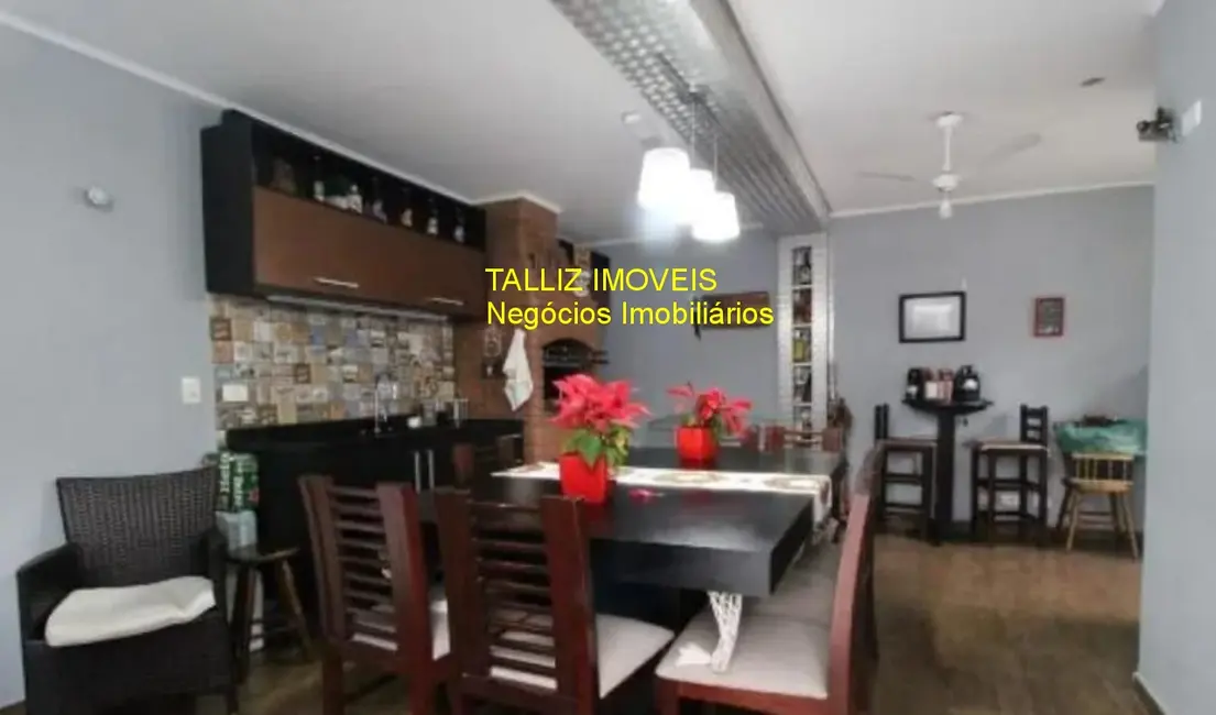 Foto 5 de Casa de Condomínio com 3 quartos à venda, 250m2 em Jardim Dom Bosco, São Paulo - SP