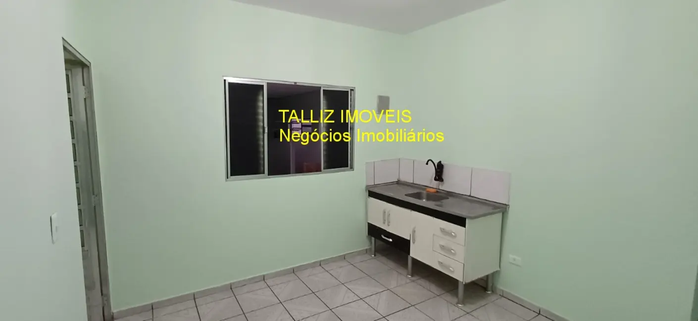 Casa com 1 quarto para alugar, 65m2 em Jardim São Luís, São Paulo - SP - imagem 4 Foto 4 de Casa com 1 quarto para alugar, 65m2 em Jardim São Luís, São Paulo - SP
