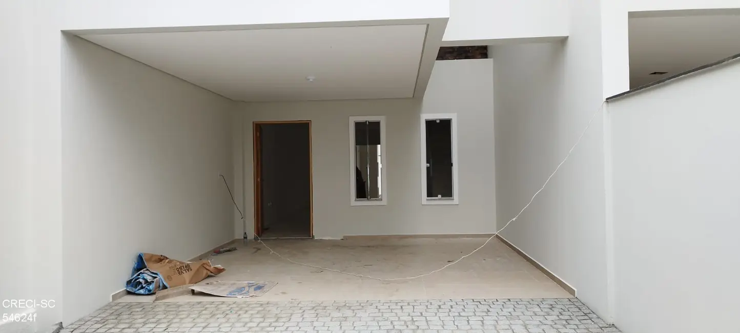 Foto 6 de Casa com 3 quartos à venda, 150m2 em Anita Garibaldi, Joinville - SC