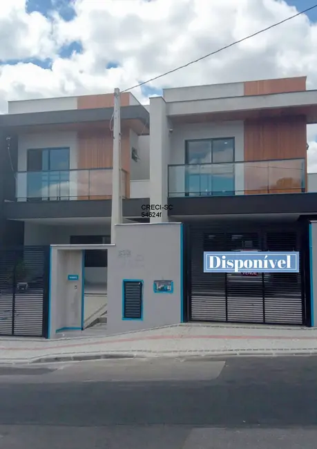 Foto 1 de Casa com 3 quartos à venda, 166m2 em Saguaçu, Joinville - SC