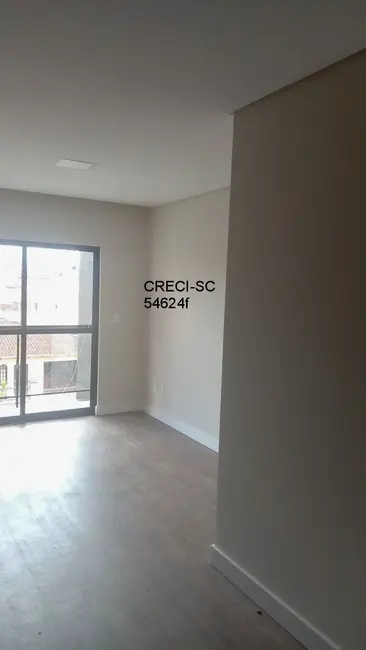 Casa com 3 quartos à venda, 166m2 em Saguaçu, Joinville - SC - imagem 7 Foto 7 de Casa com 3 quartos à venda, 166m2 em Saguaçu, Joinville - SC