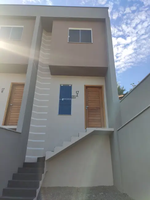 Foto 1 de Casa com 2 quartos à venda, 62m2 em Joinville - SC