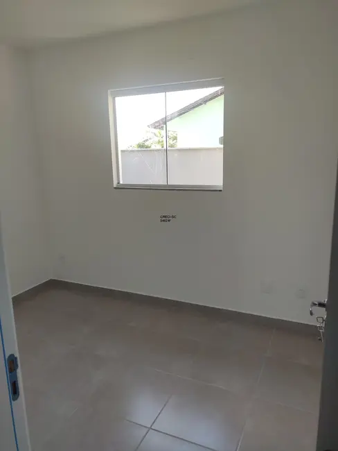 Foto 8 de Casa com 2 quartos à venda, 60m2 em Joinville - SC