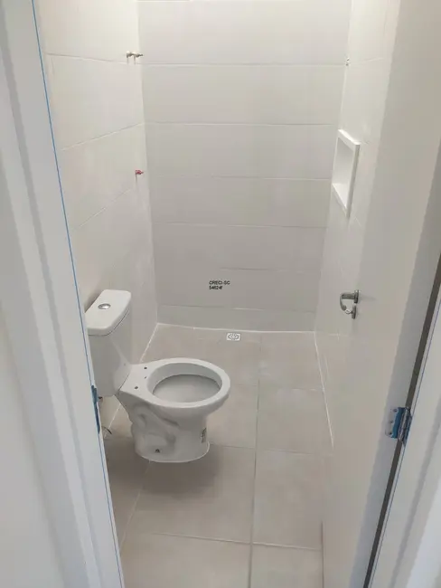 Foto 9 de Casa com 2 quartos à venda, 60m2 em Joinville - SC
