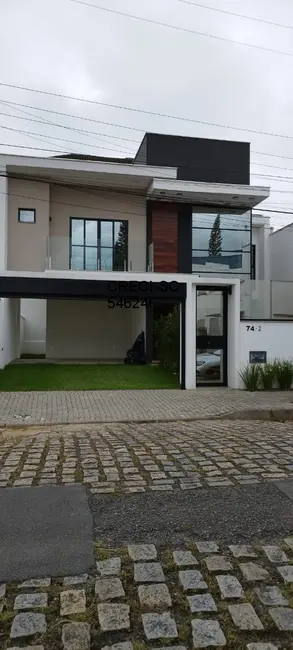 Casa com 3 quartos à venda, 203m2 em América, Joinville - SC - imagem 3 Foto 3 de Casa com 3 quartos à venda, 203m2 em América, Joinville - SC