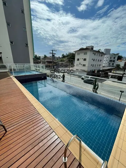 Foto 9 de Apartamento com 2 quartos à venda, 63m2 em Bom Retiro, Joinville - SC