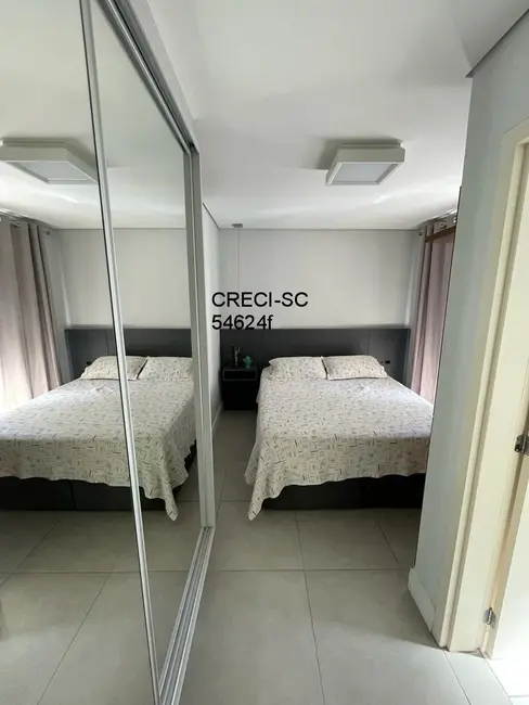 Foto 4 de Apartamento com 2 quartos à venda, 63m2 em Bom Retiro, Joinville - SC