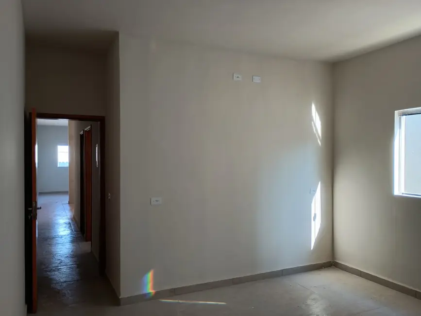 Foto 3 de Casa com 2 quartos à venda em Itumbiara - GO