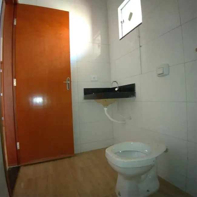 Casa com 2 quartos à venda, 65m2 em Arapora - MG - imagem 6 Foto 6 de Casa com 2 quartos à venda, 65m2 em Arapora - MG