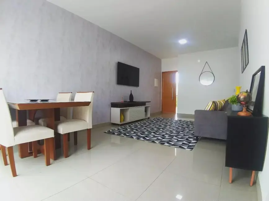 Foto 7 de Casa com 2 quartos à venda, 74m2 em Arapora - MG