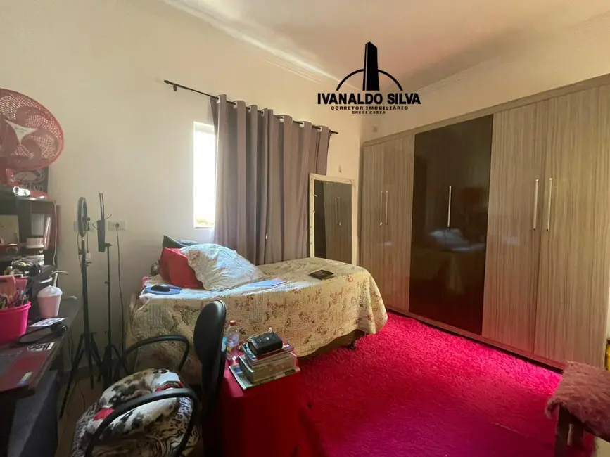 Foto 4 de Casa com 2 quartos à venda, 82m2 em Itumbiara - GO