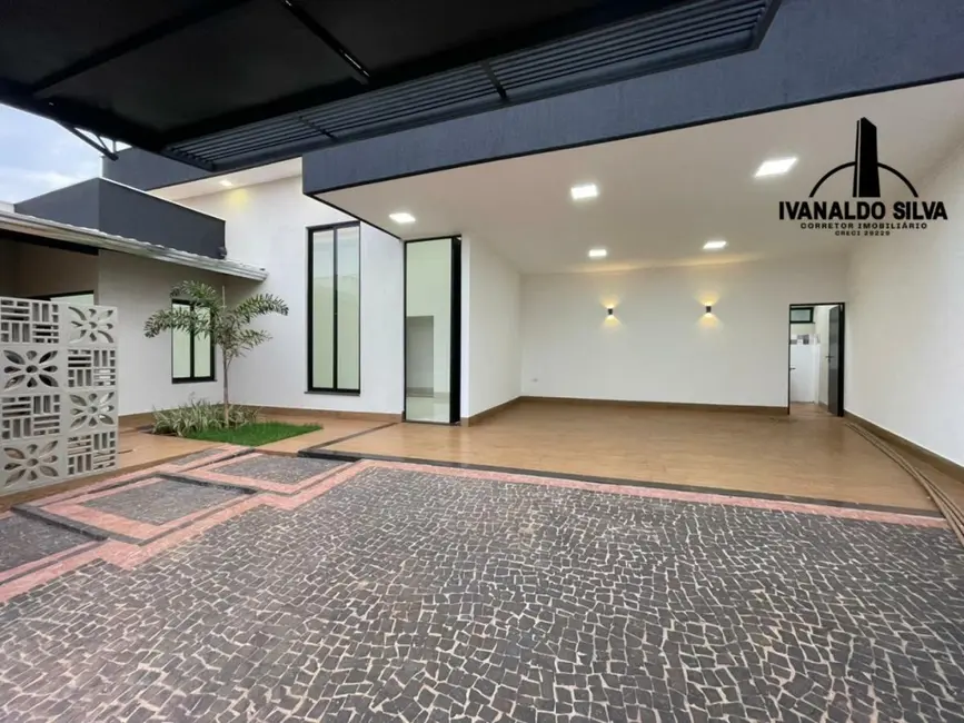 Foto 1 de Casa com 3 quartos à venda, 156m2 em Itumbiara - GO