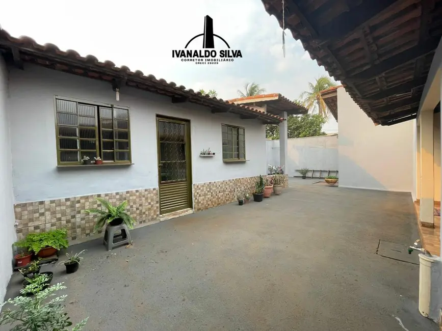 Foto 5 de Casa com 3 quartos à venda, 280m2 em Arapora - MG