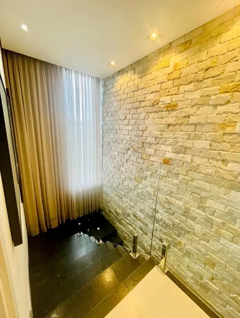 Foto 9 de Casa com 3 quartos à venda, 280m2 em Arapora - MG