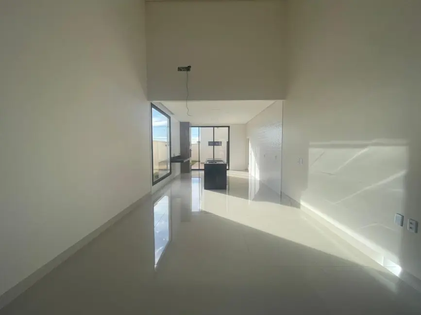 Foto 5 de Casa com 3 quartos à venda, 160m2 em Arapora - MG