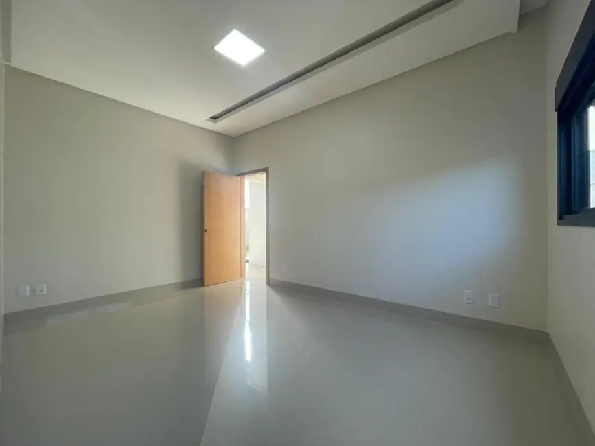 Foto 9 de Casa com 3 quartos à venda, 160m2 em Arapora - MG