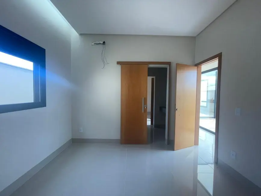 Foto 7 de Casa com 3 quartos à venda, 160m2 em Arapora - MG
